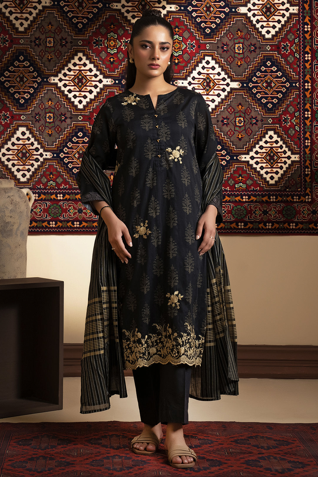Embroidered Kurta Dupatta Trouser - 2298