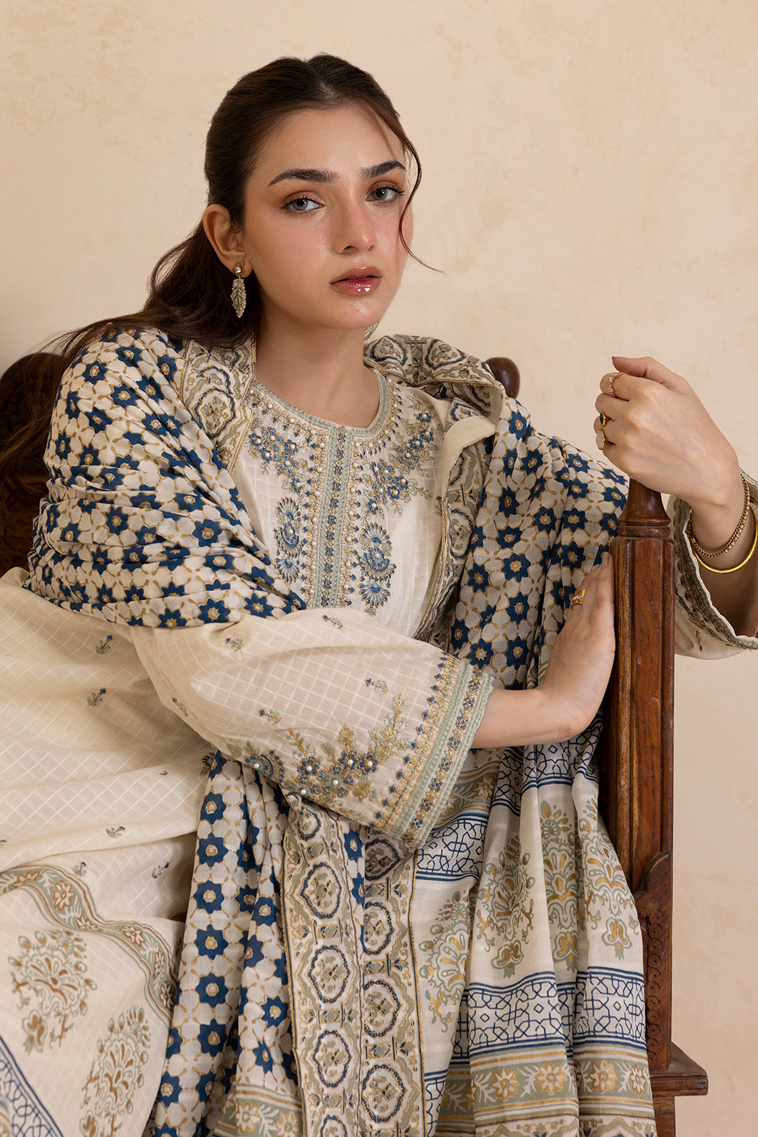 Embroidered Kurta Dupatta Trouser - 2509