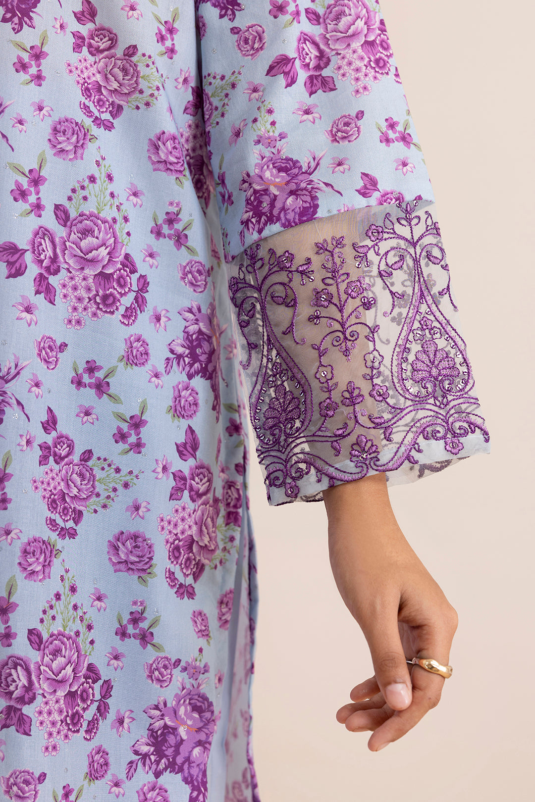 Embroidered Kurta Dupatta Trouser - 2633