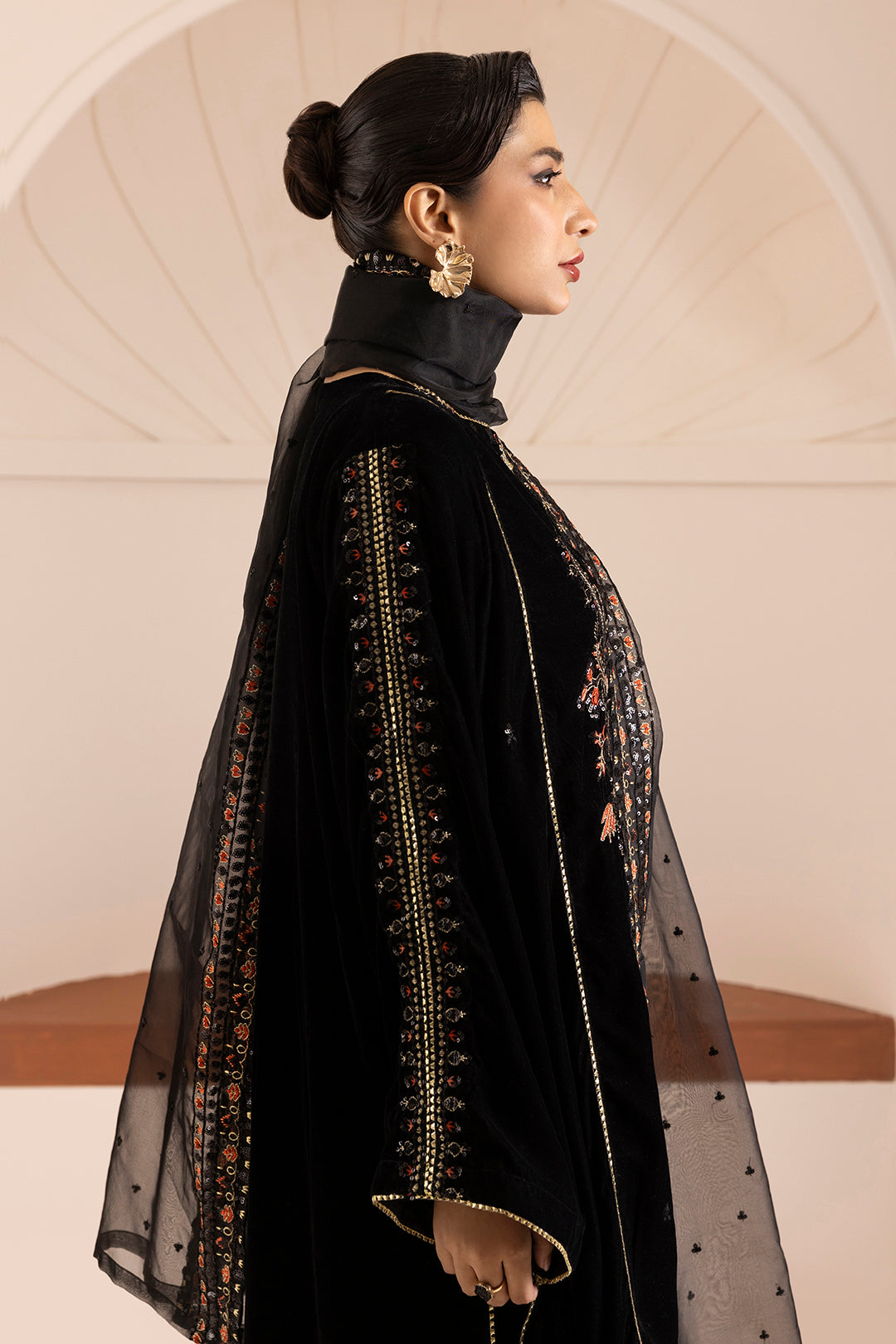 Embroidered Kurta Dupatta Trouser - 0731