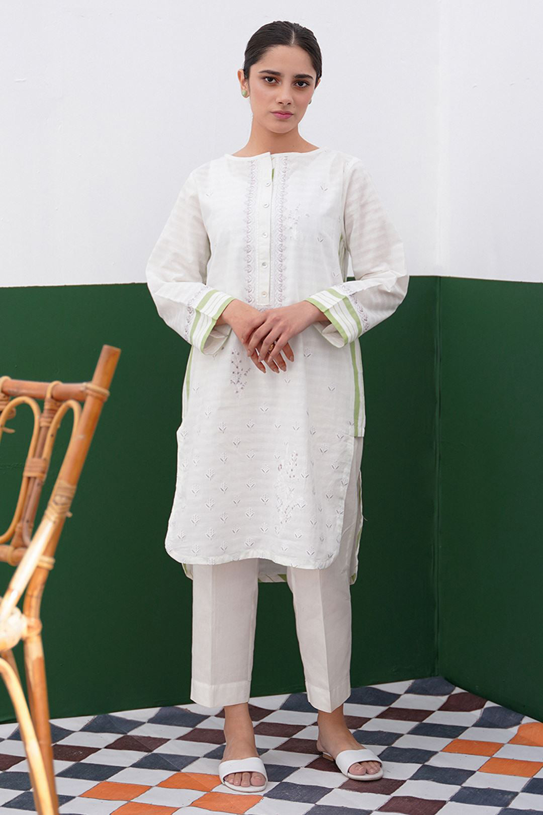 Embroidered Kurta - 0523