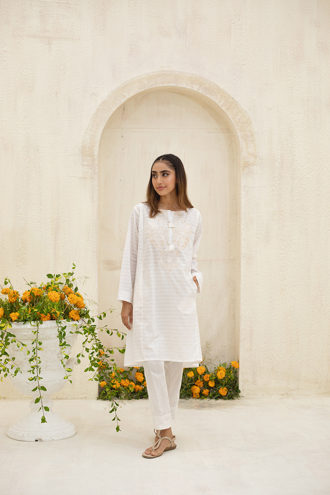 Embroidered Kurta - 0541