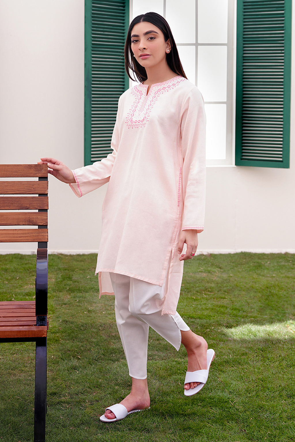 Embroidered  Kurta - 0575