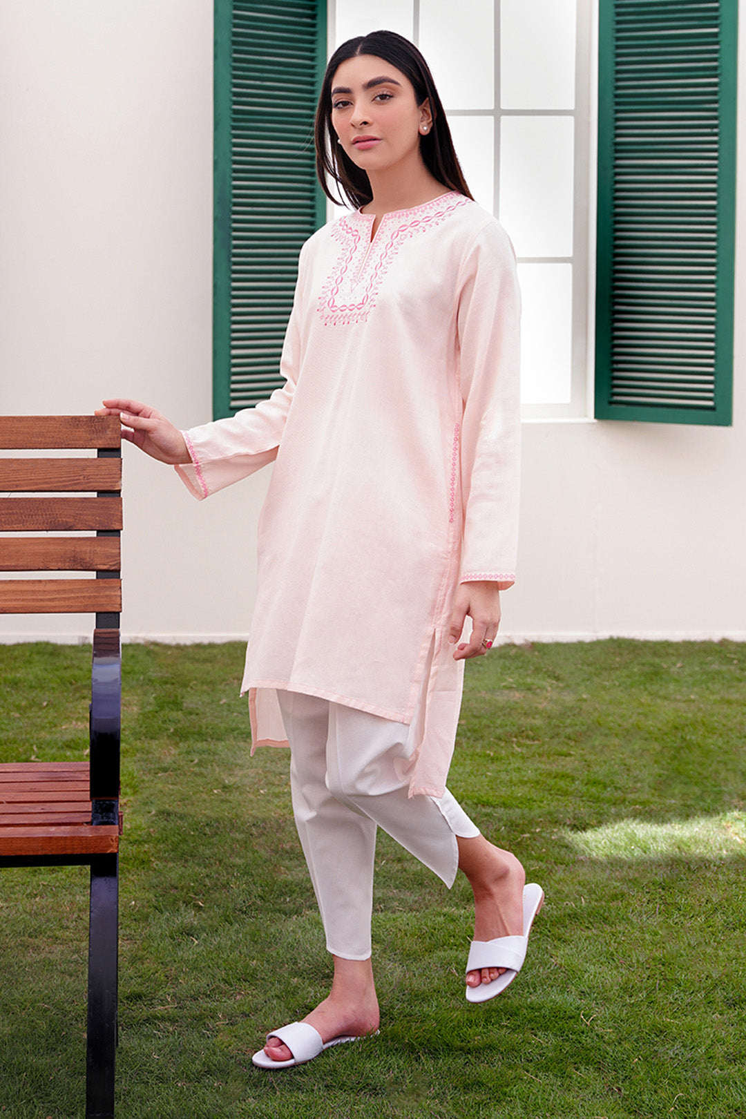 Embroidered  Kurta - 0575