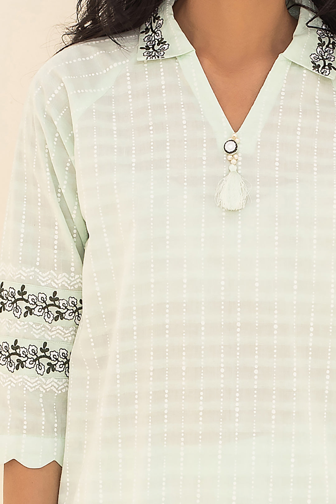 Embroidered Kurta Trouser - 0440
