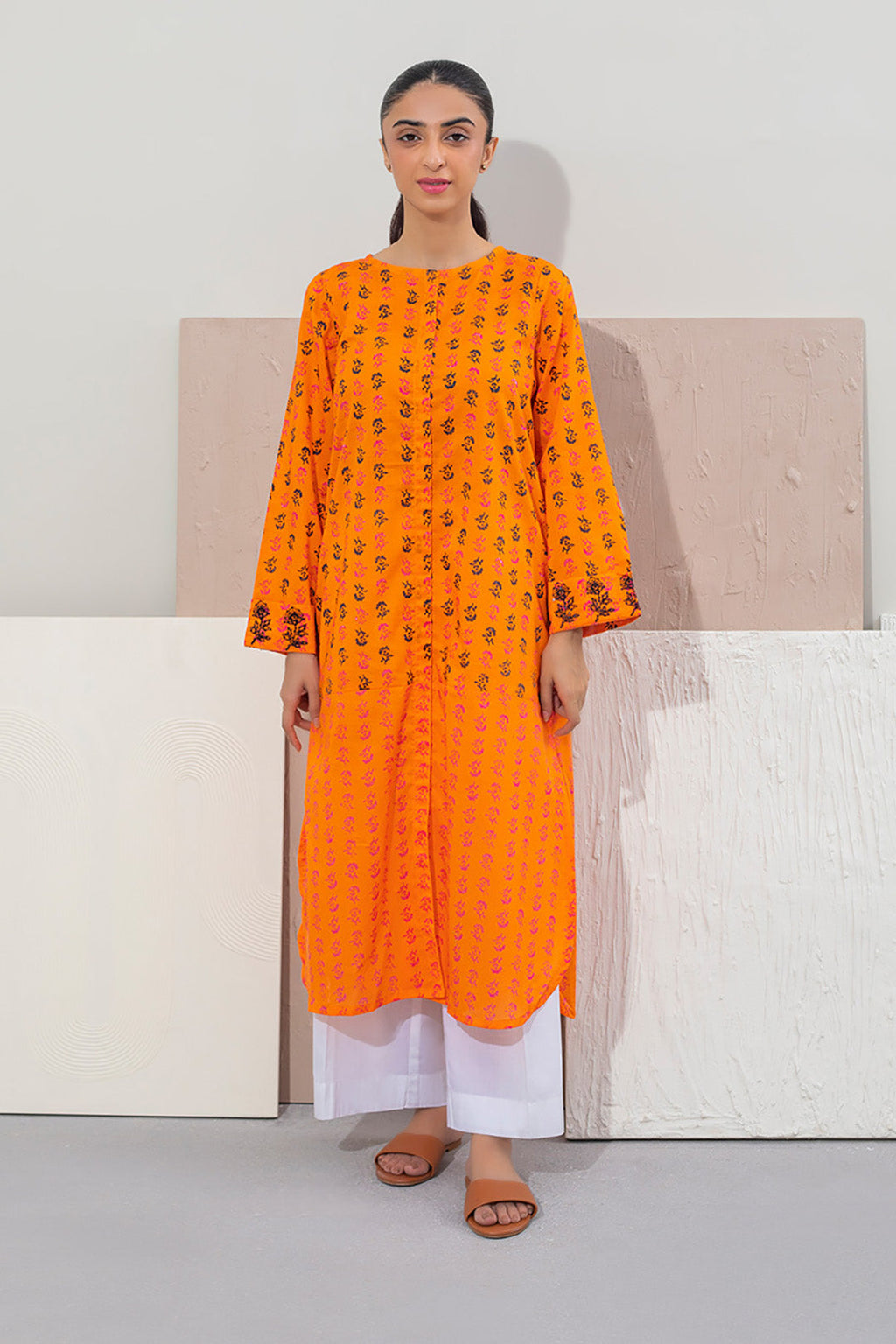 Embroidered Kurta - 1029