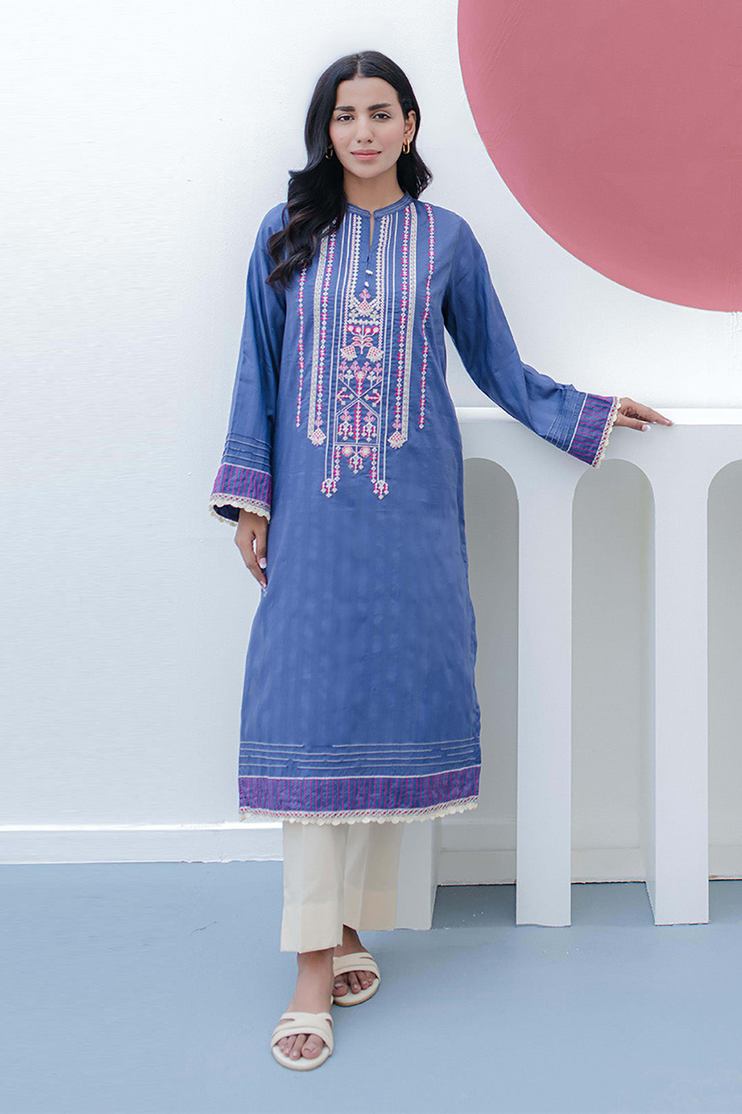 Embroidered Kurta - 1032