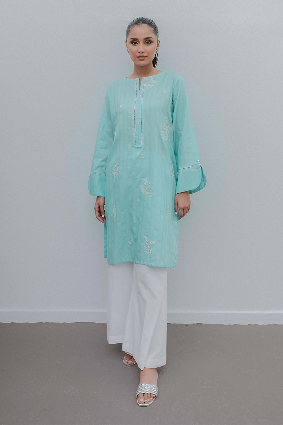 Embroidered Kurta - 1034