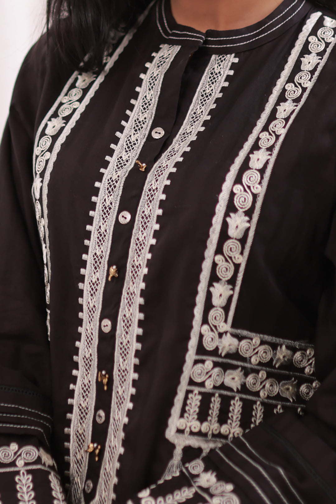 Embroidered Kurta - 1115