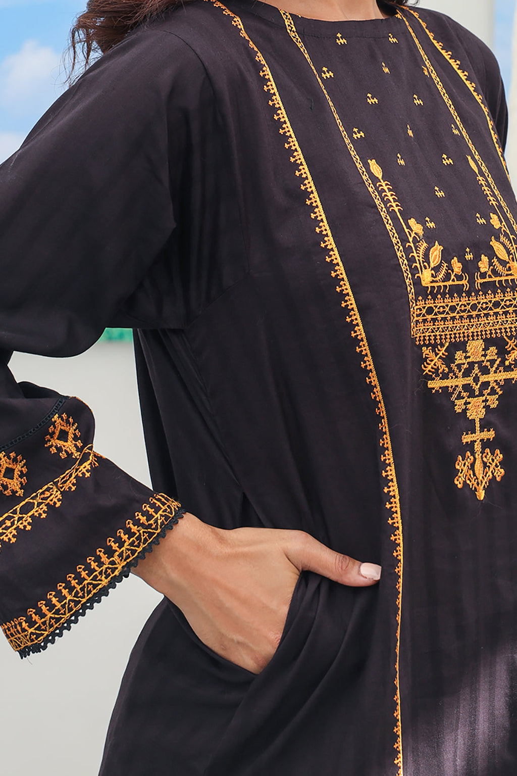 Embroidered Kurta - 1117