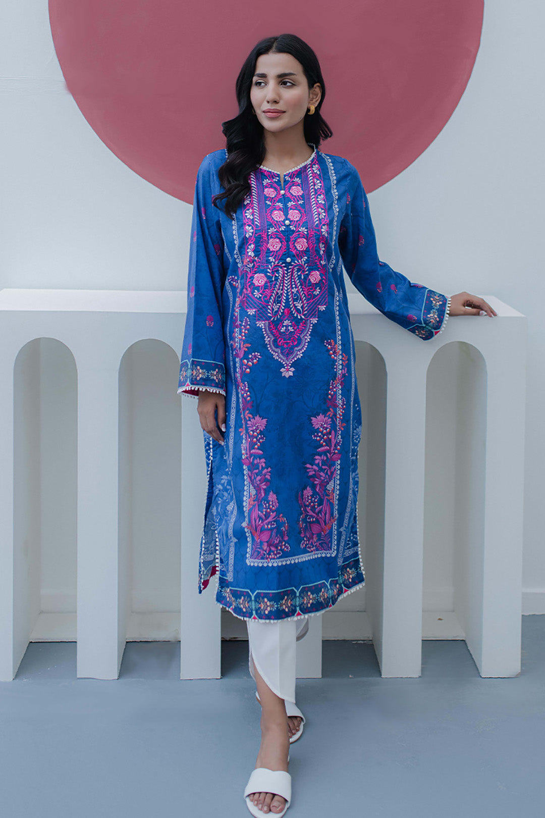 Embroidered Kurta - 1155