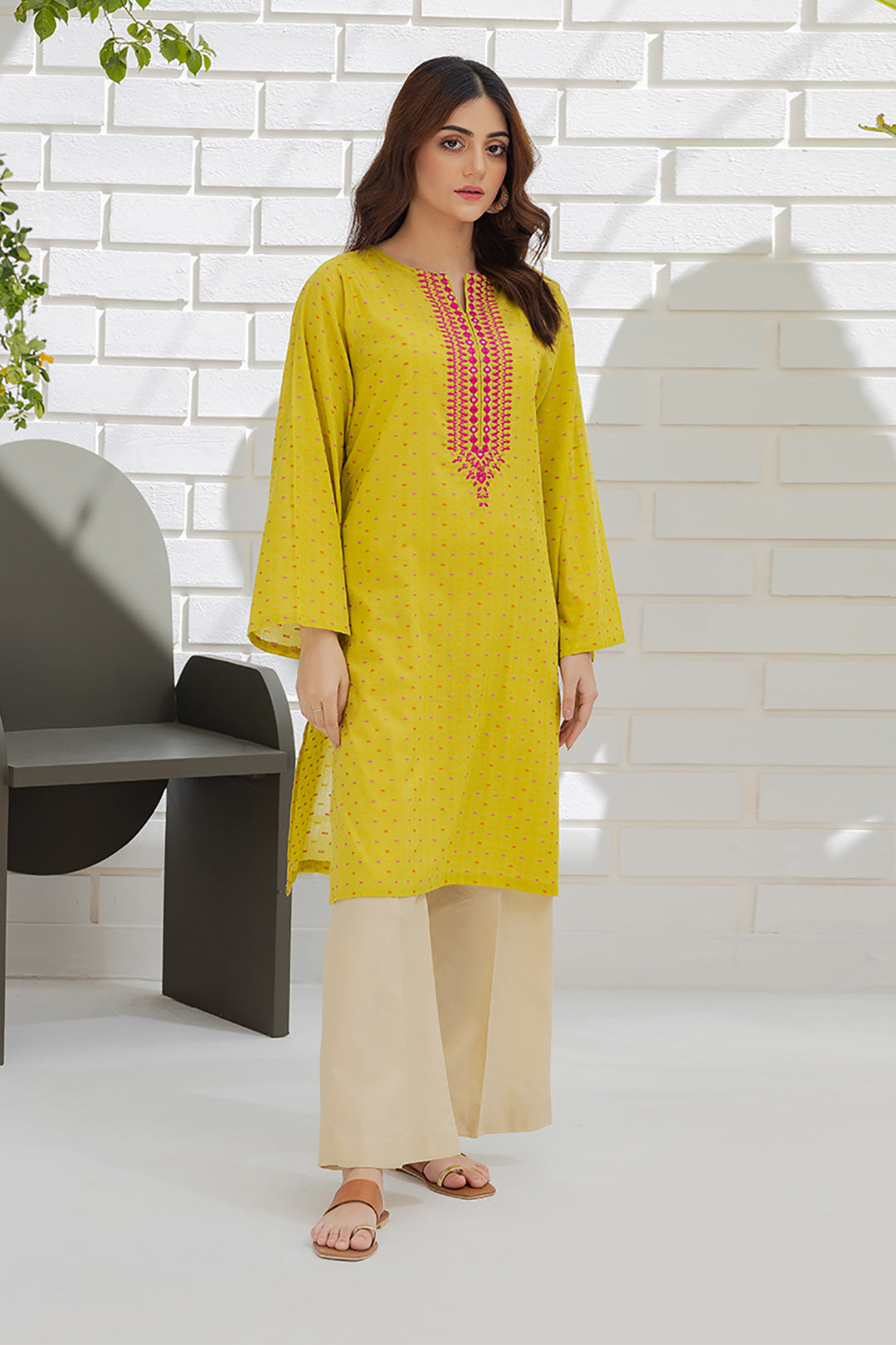 Embroidered Kurta - 1163