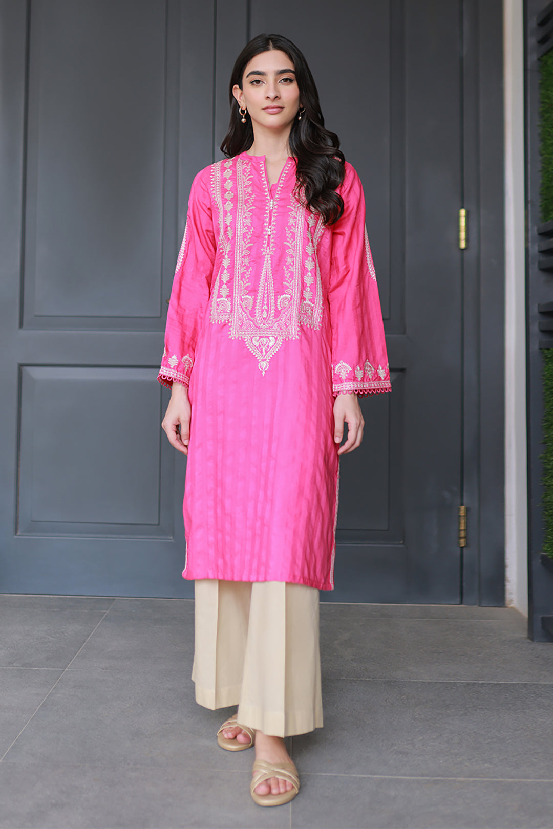 Embroidered Kurta - 1166