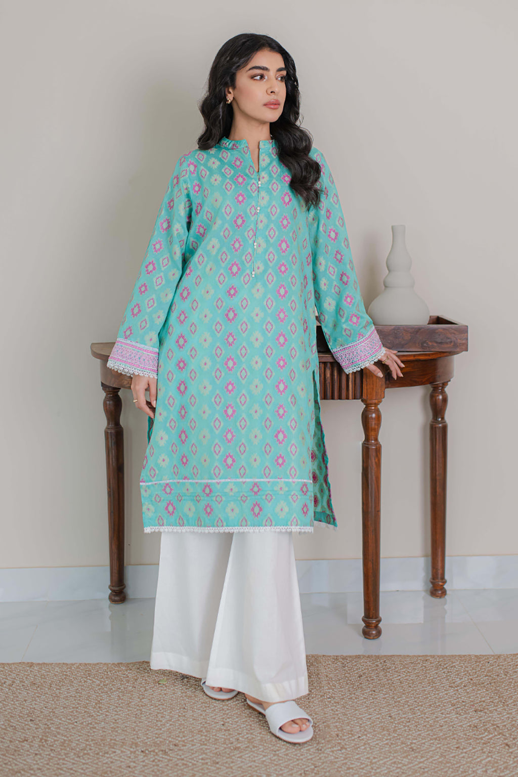 Embroidered Kurta - 1205