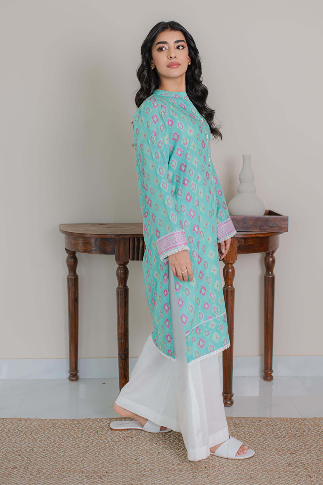 Embroidered Kurta - 1205