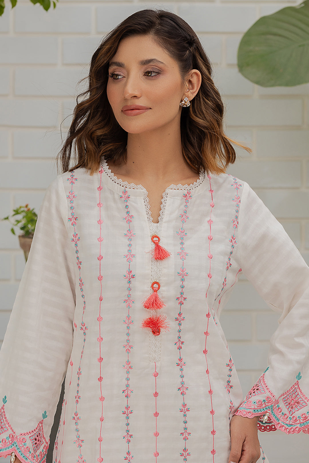 Embroidered Kurta Trouser - 0981