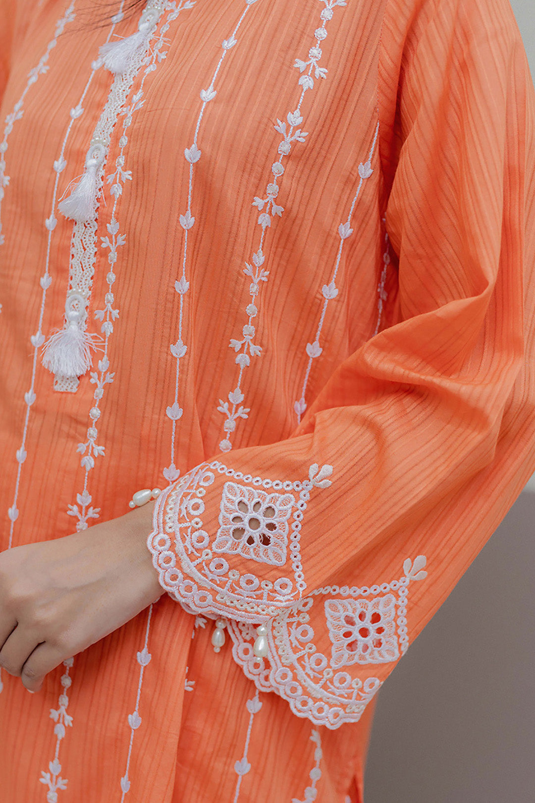 Embroidered Kurta Trouser - 0982