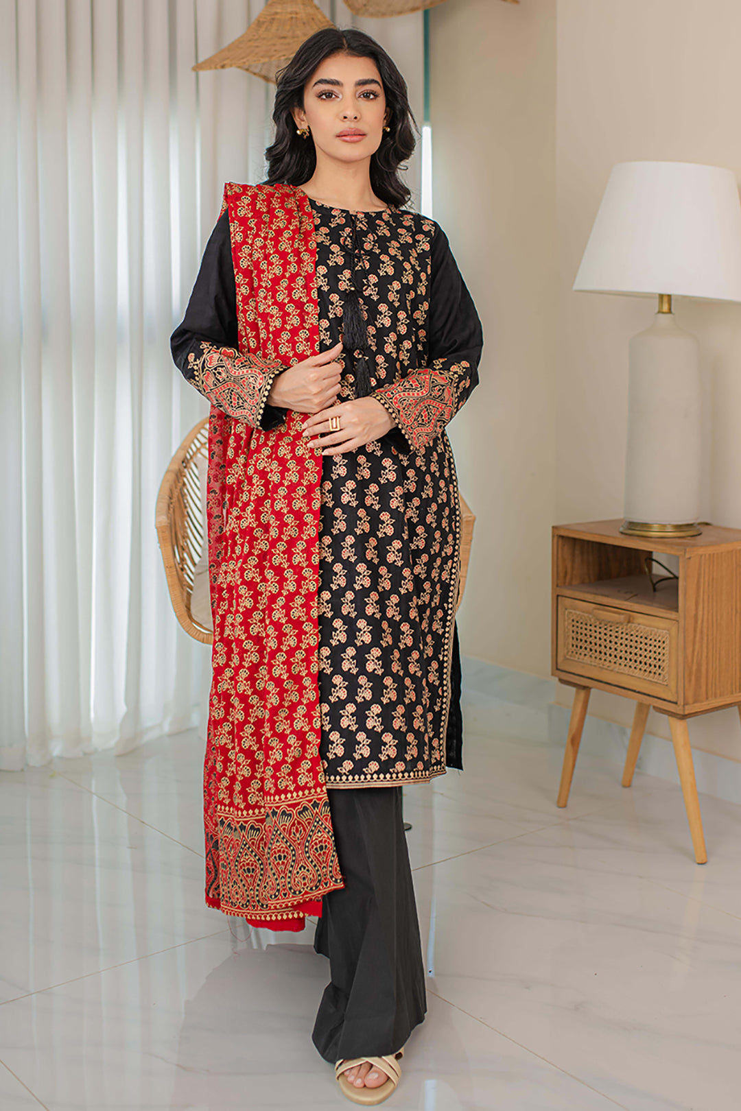 Embroidered Kurta Dupatta - 1090