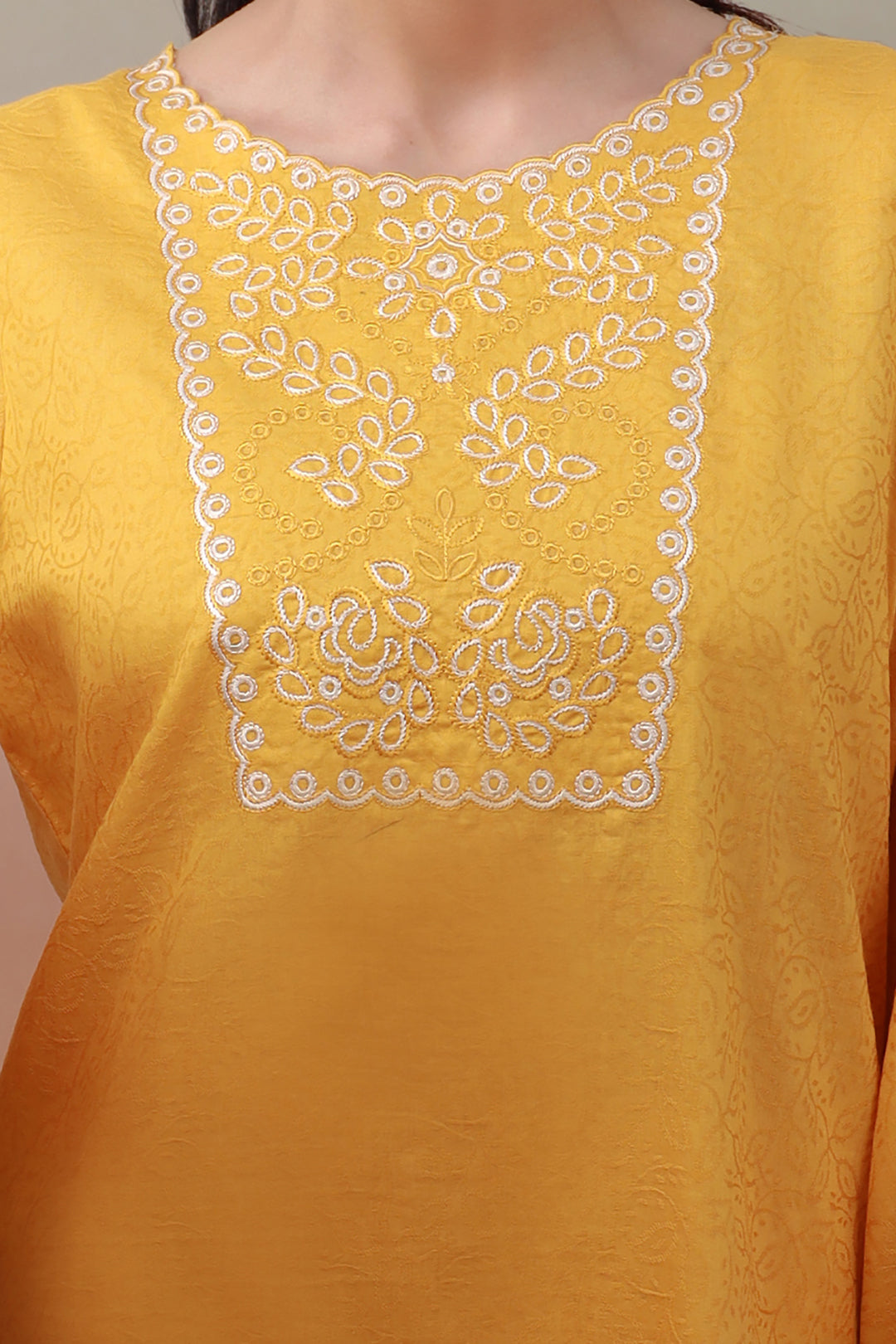 Embroidered Kurta Trouser - 1178