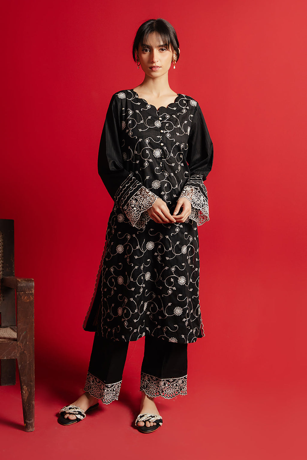 Embroidered Kurta Trouser - 1223