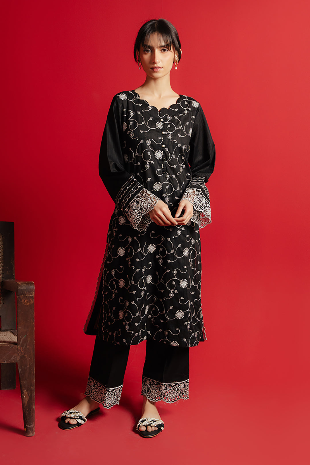 Embroidered Kurta Trouser - 1223