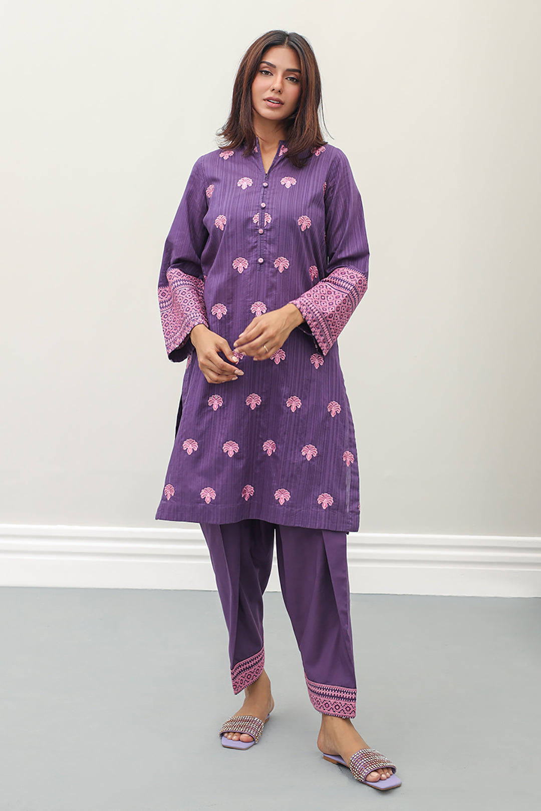 Embroidered Kurta Trouser - 1224