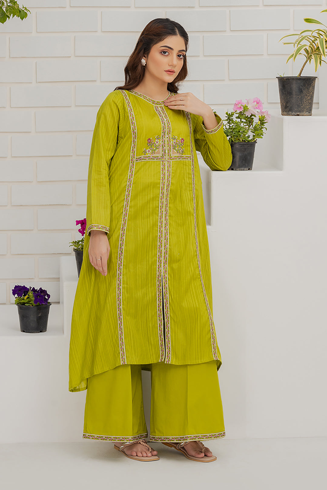 Embroidered Kurta Trouser - 1233