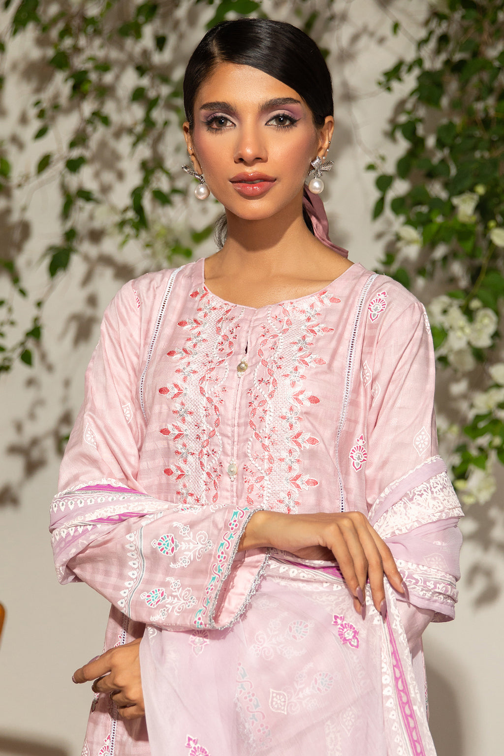 Embroidered Kurta Dupatta Trouser - 0988