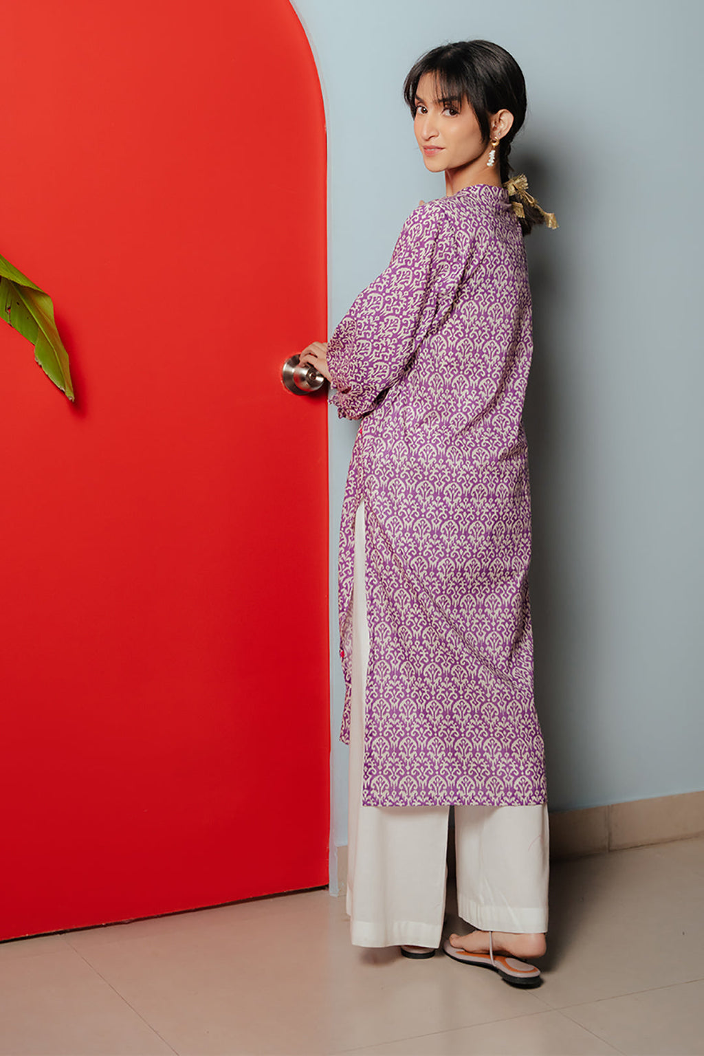 Embroidered Kurta - 1658