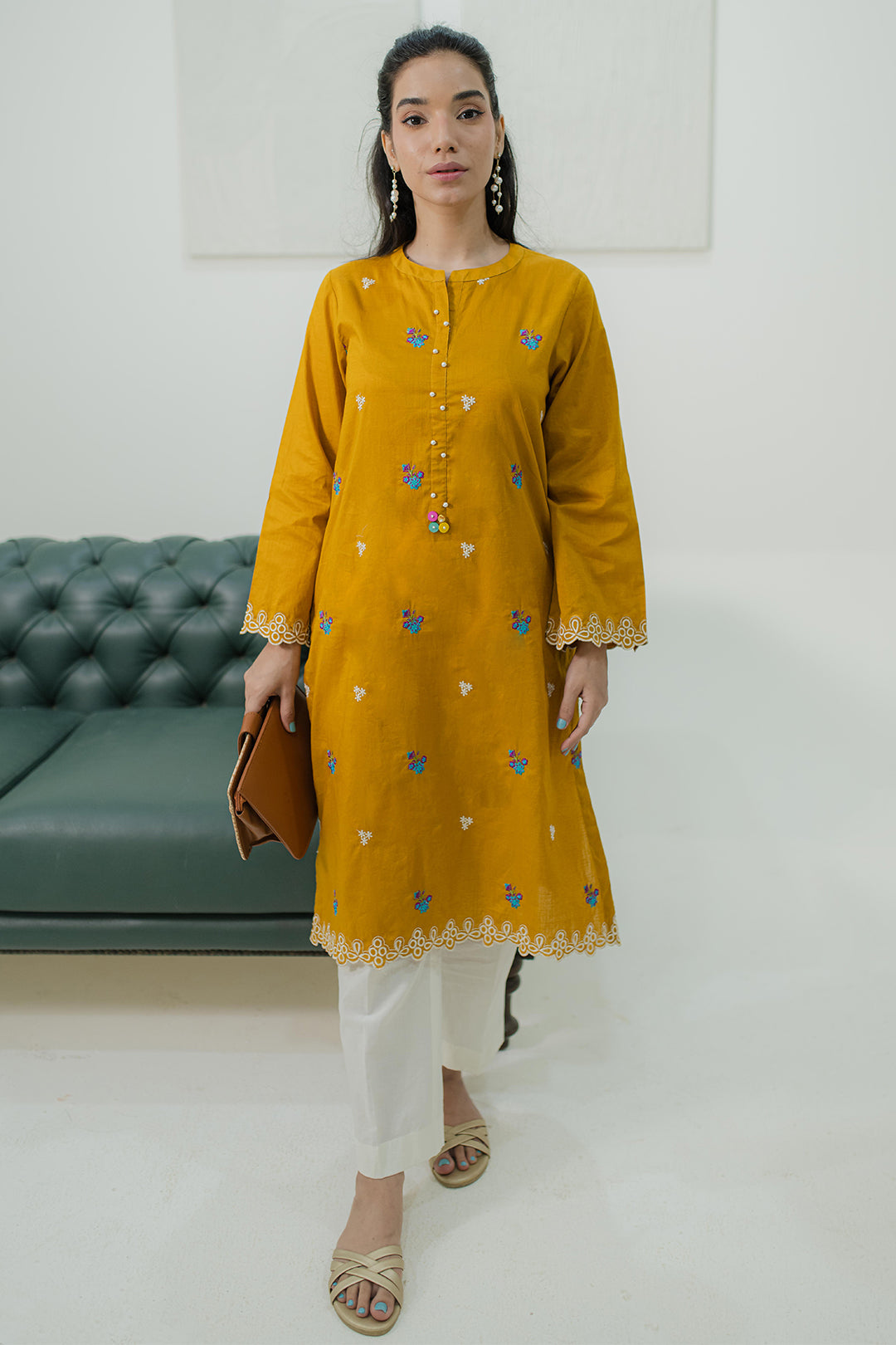 Embroidered Kurta - 1685