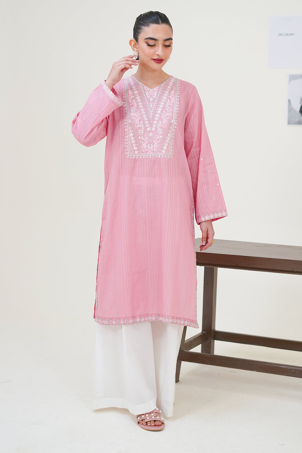 Embroidered Kurta - 1799