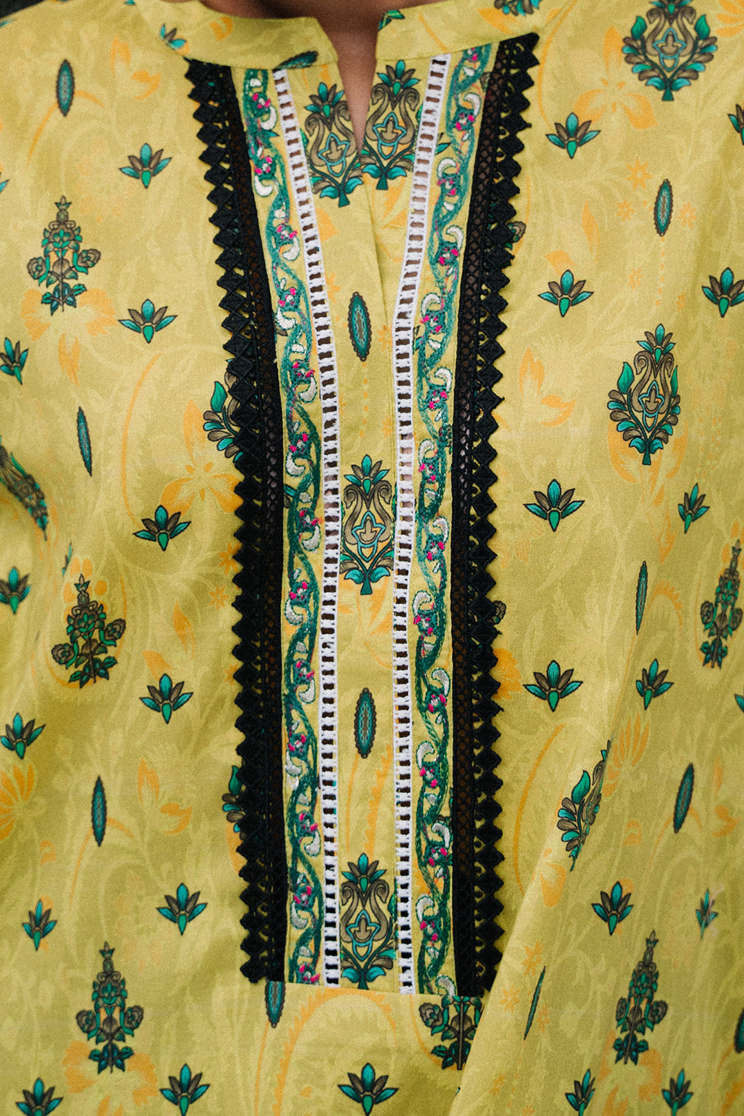 Embroidered Kurta - 1843