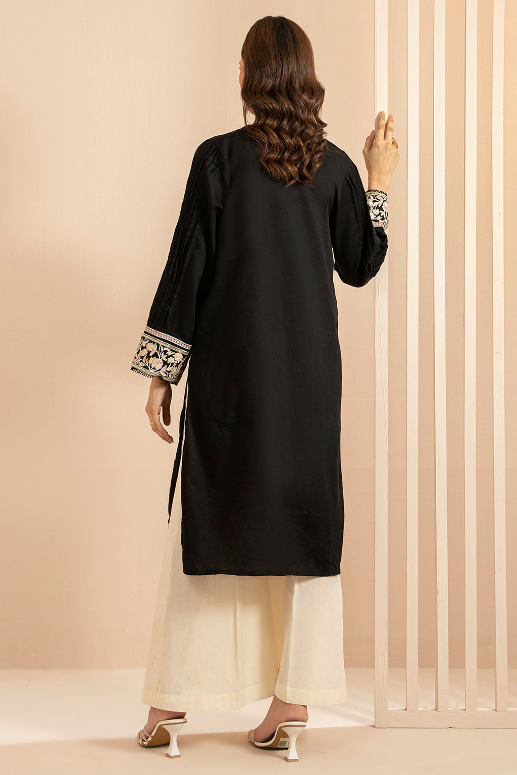 Embroidered Kurta - 1862