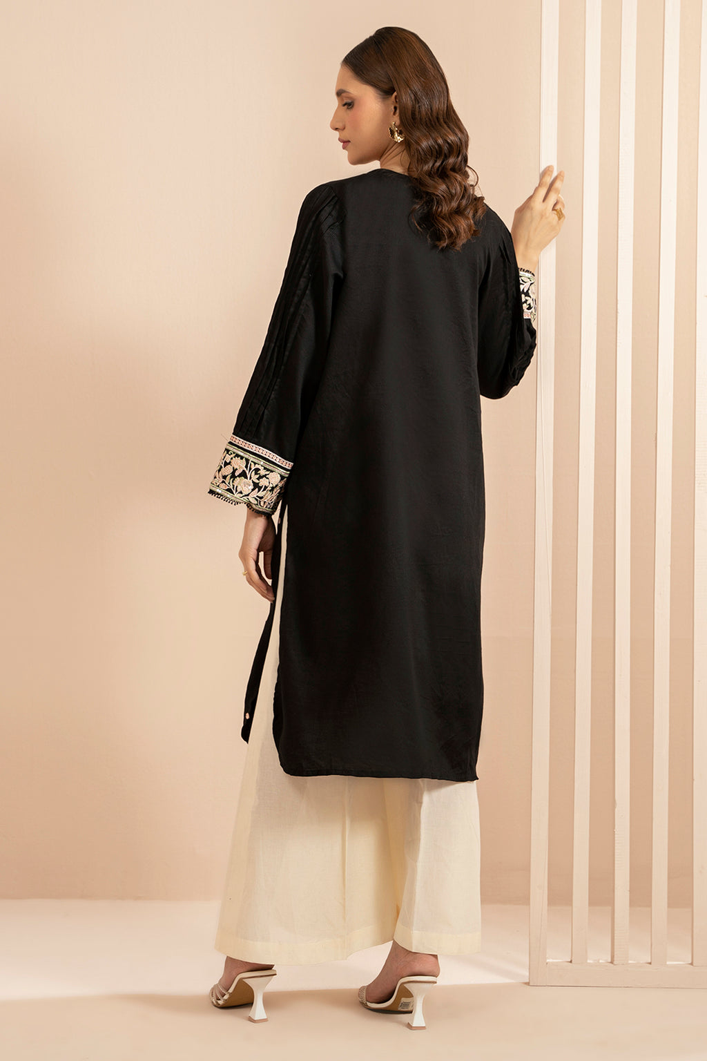 Embroidered Kurta - 1862