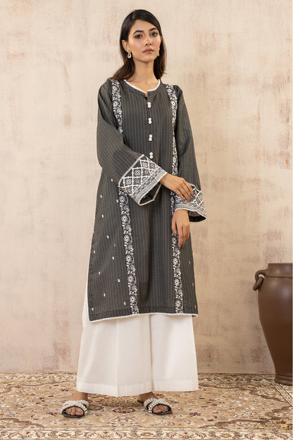 Embroidered Kurta - 2138