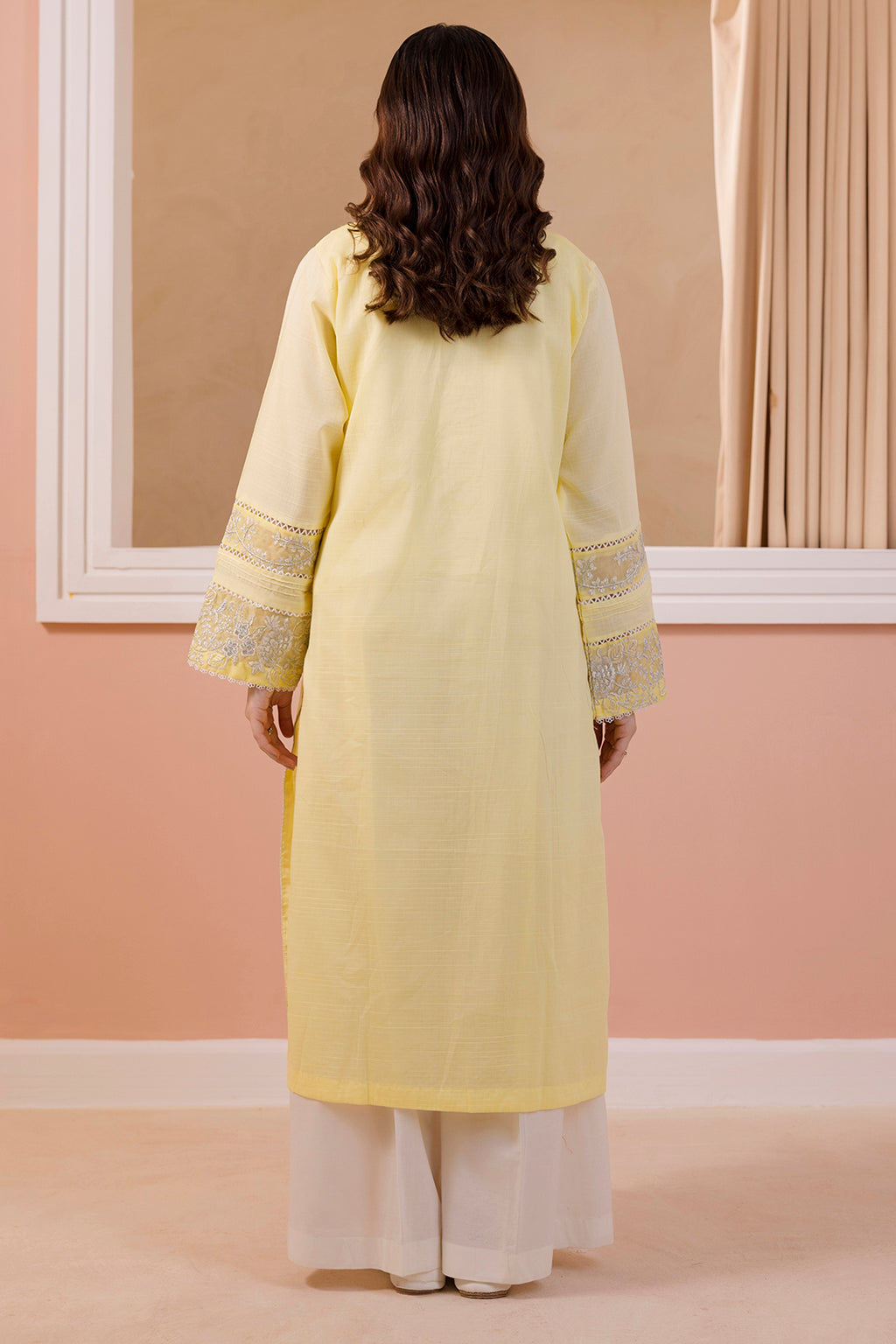Embroidered Kurta - 2139