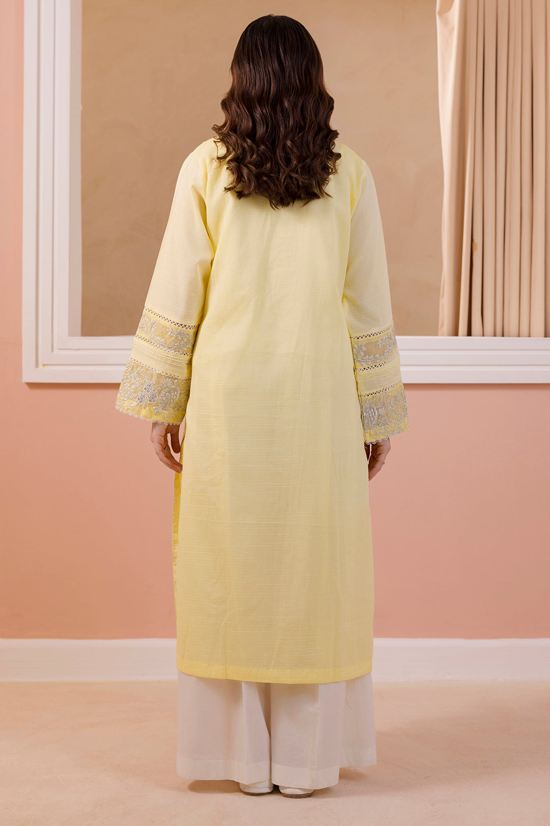 Embroidered Kurta - 2139