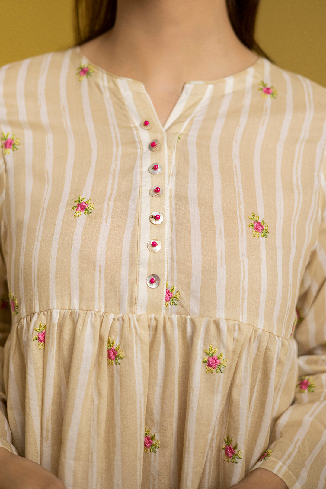 Embroidered Kurta Trouser - 1527