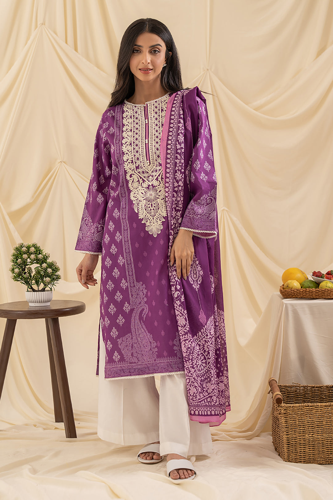 Embroidered Kurta Dupatta - 1710