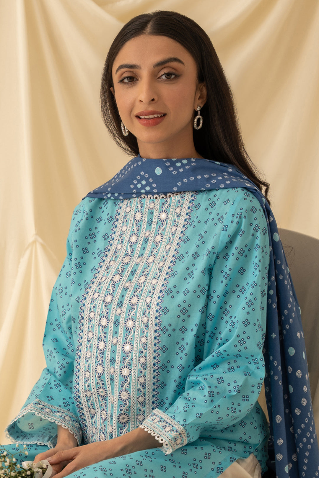 Embroidered Kurta Dupatta - 1711