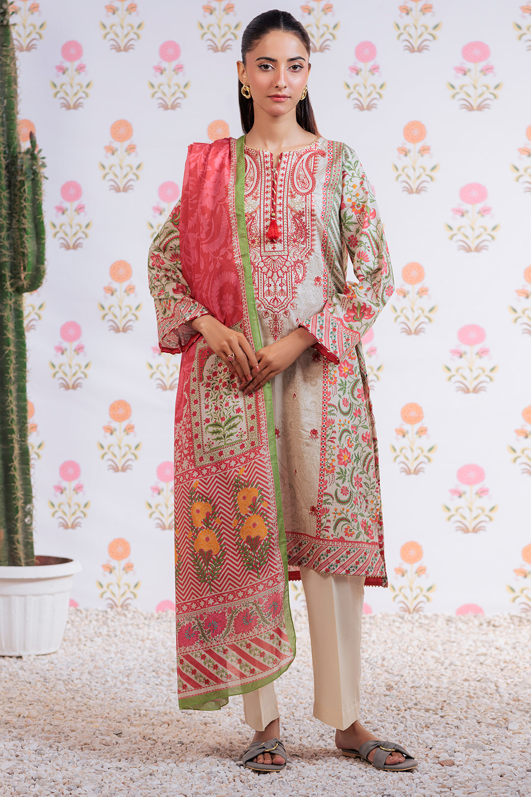 Embroidered Kurta Dupatta - 1895