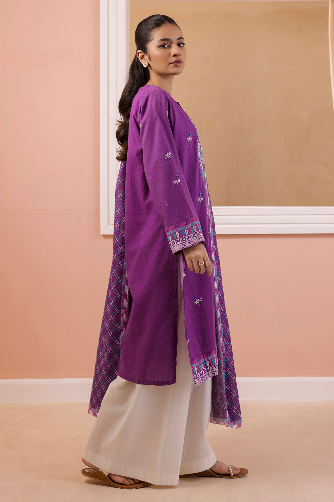Embroidered Kurta Dupatta - 1896