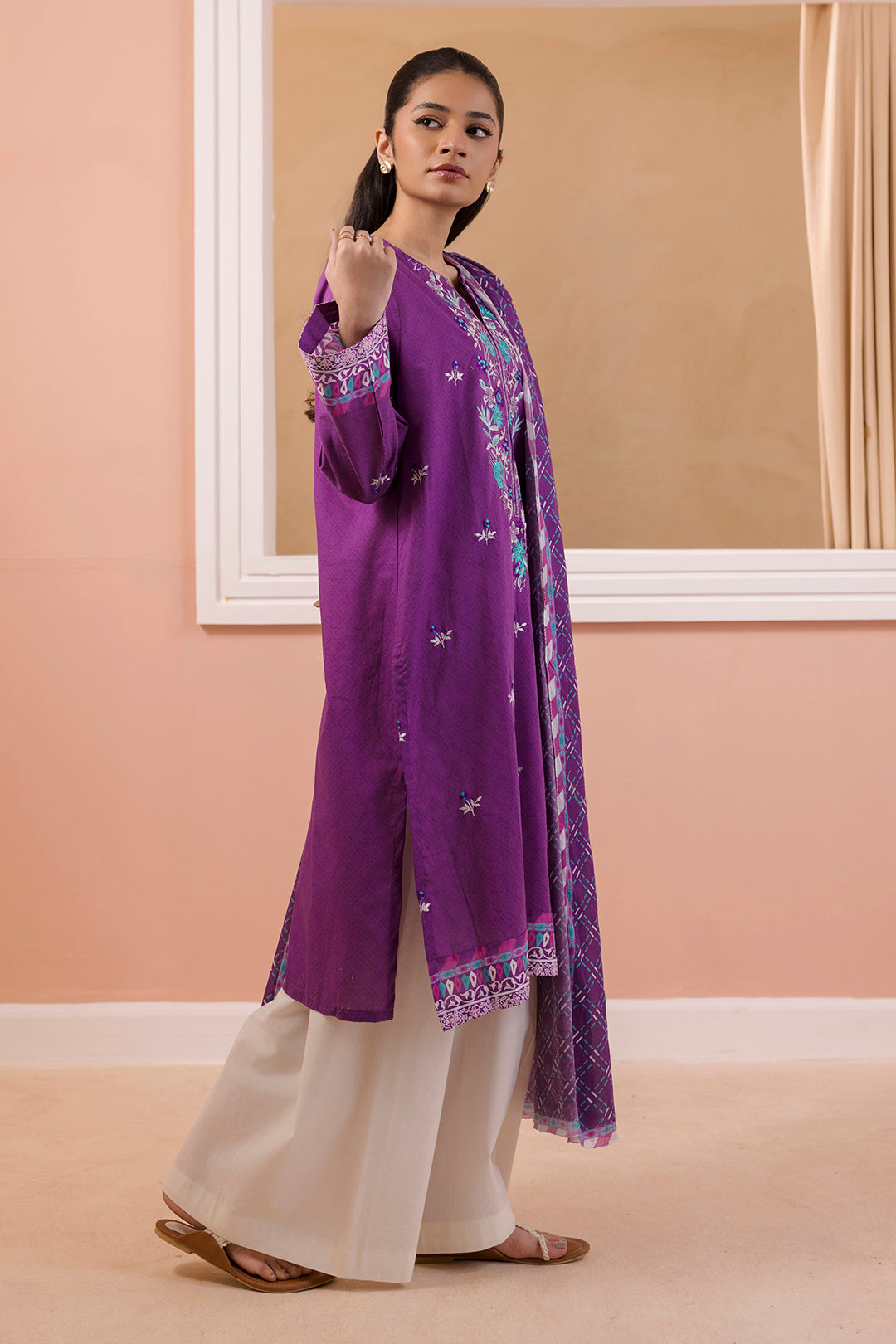 Embroidered Kurta Dupatta - 1896