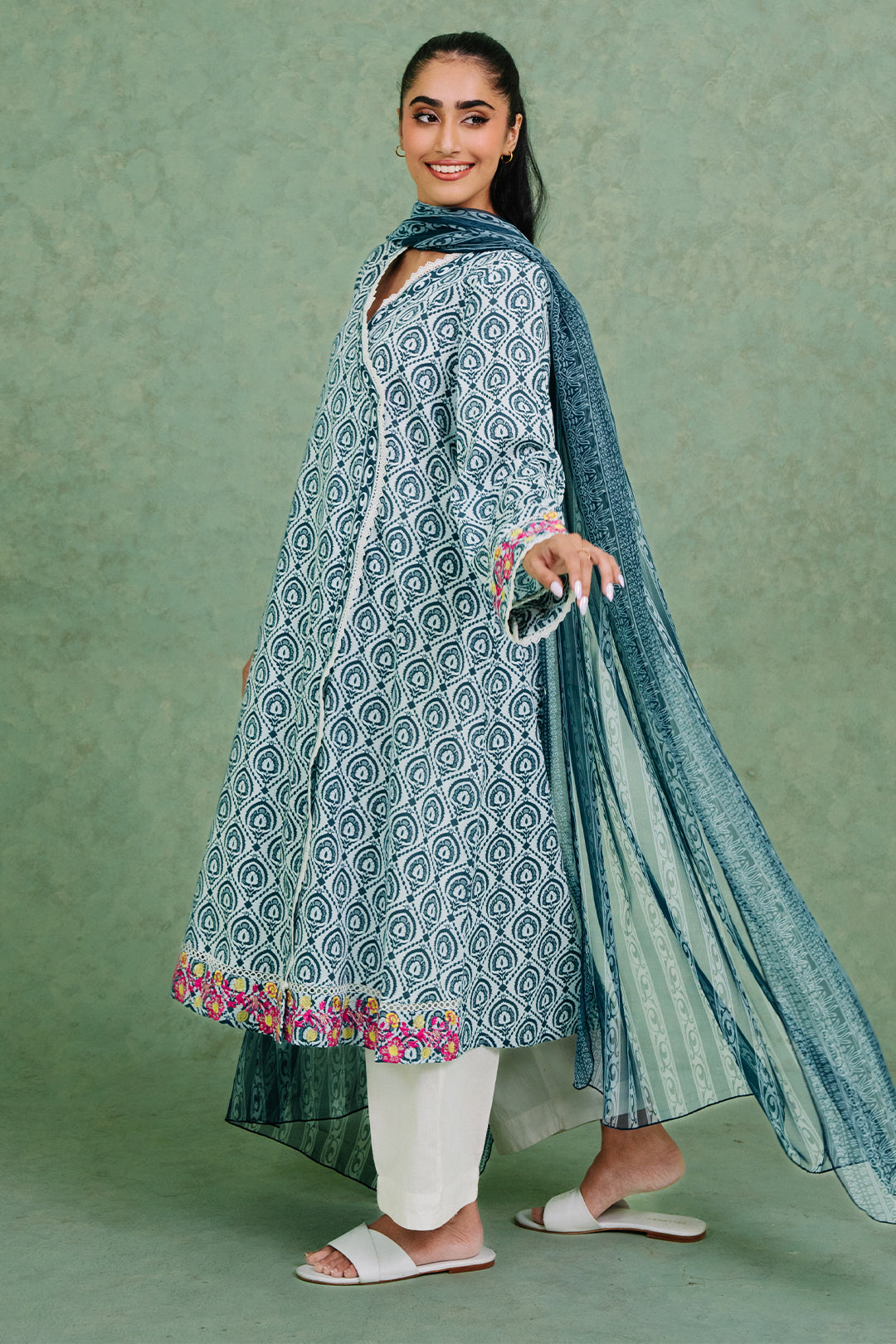 Embroidered  Kurta Dupatta - 1897