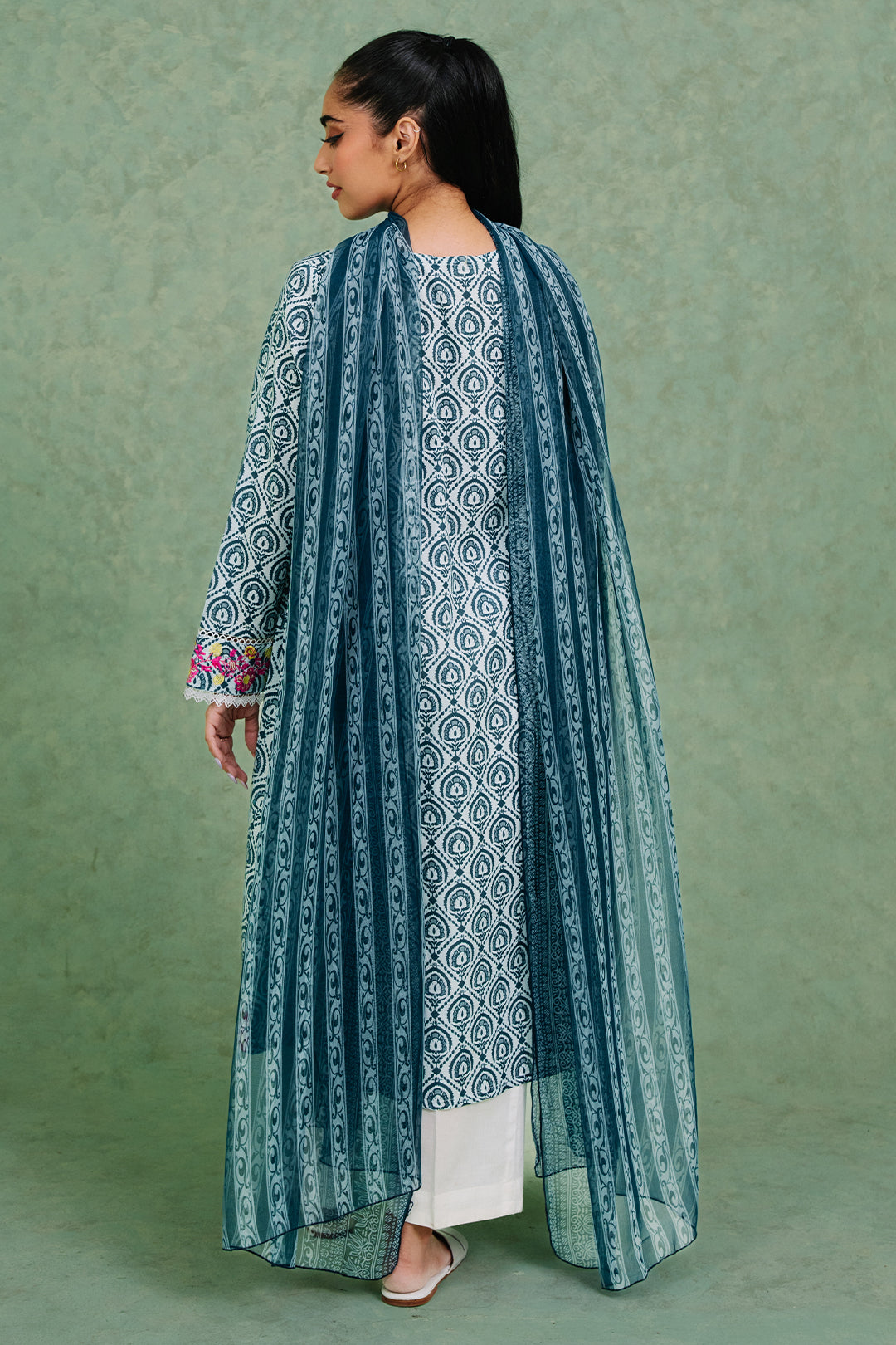 Embroidered  Kurta Dupatta - 1897