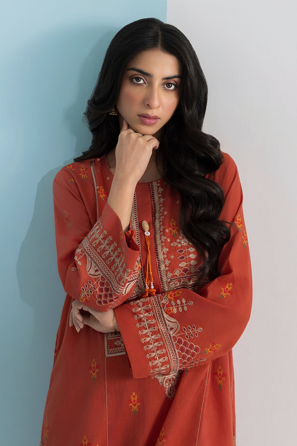 Embroidered Kurta Trouser - 1975