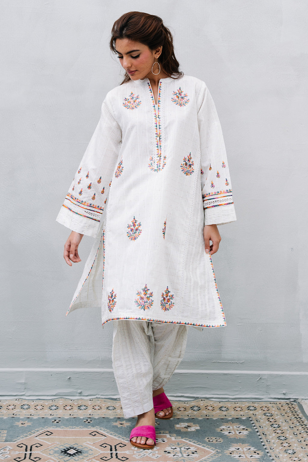 Embroidered Kurta Trouser - 1981