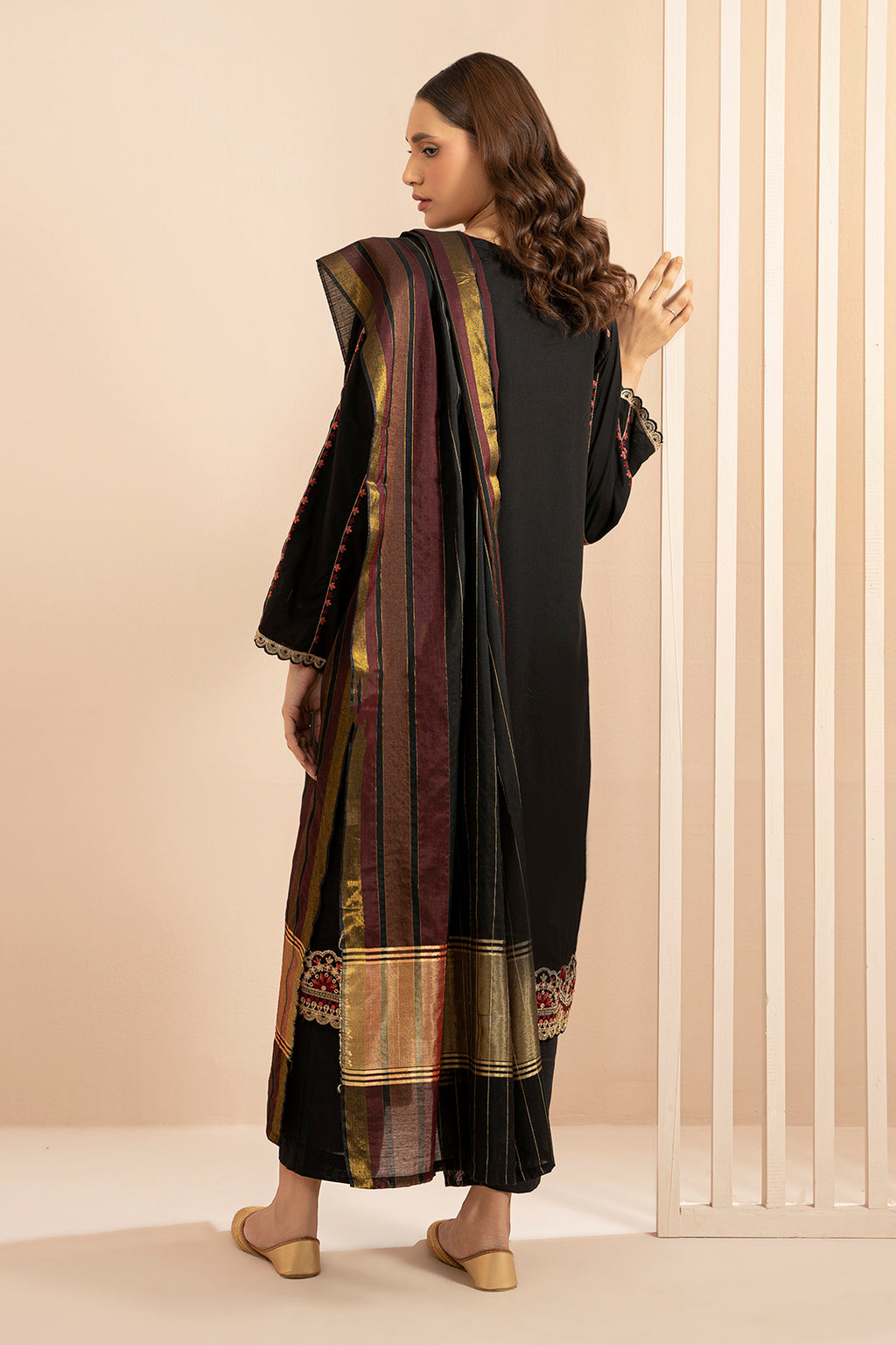 Embroidered Kurta Dupatta - 1985