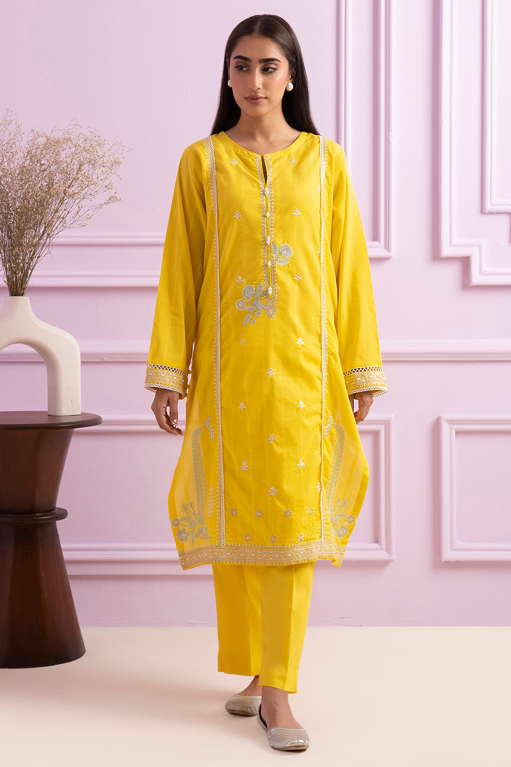 Embroidered Kurta Trouser - 2092