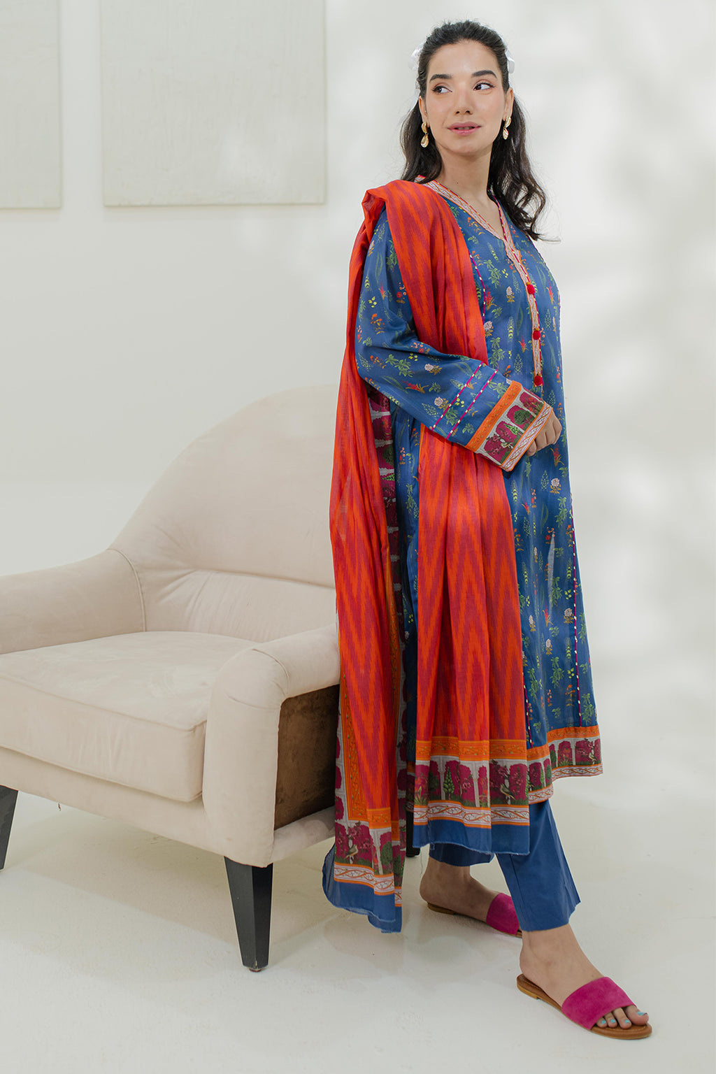 Kurta Dupatta Trouser - 1953